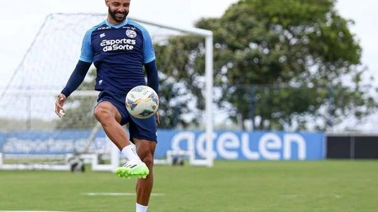 Imagem Com retorno de meio-campista, Bahia divulga lista de relacionados para enfrentar o Barcelona