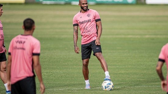 Victor Ferreira / Vitória 