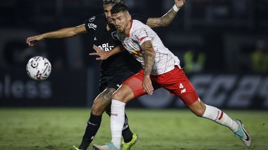 Ari Ferreira 