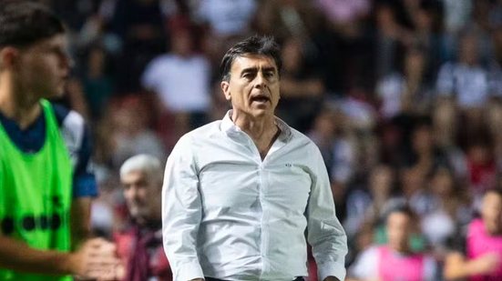 Divulgação / Vélez
