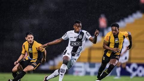 Imagem Dudu inicia a temporada com expulsão aos 33 minutos de jogo; saiba mais 