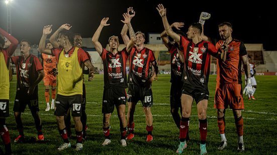 Victor Ferreira/ Vitória 