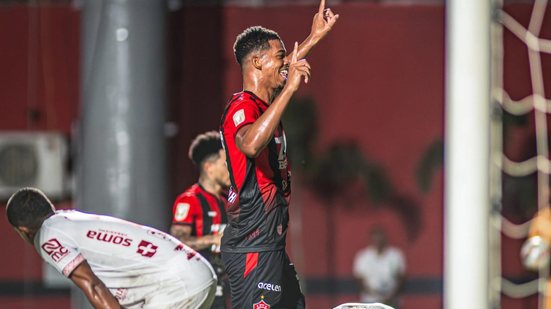 Victor Ferreira/ E.C.Vitória