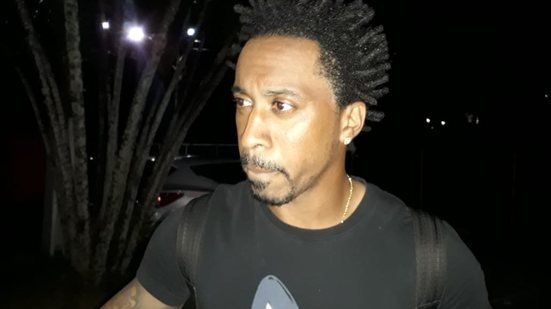 Imagem À vontade no Barradão, Arouca elogia Willian Farias e projeta sequência de vitórias pelo Leão