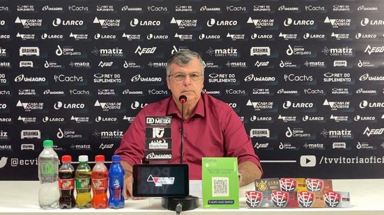 Imagem Presidente em exercício do Vitória, Luiz Henrique anuncia rompimento com PC 