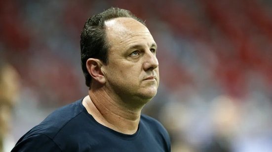 Imagem  Rogério Ceni lamenta derrota no Ba-Vi e banca rodízio de goleiros