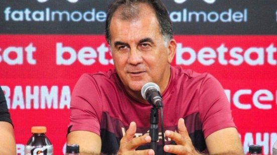 Imagem Fábio Mota afirma que Vitória tem dois jogadores apalavrados com o clube