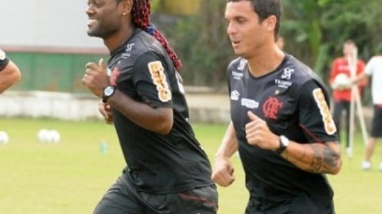 Imagem Flamengo terá dois desfalques na partida contra o Bahia