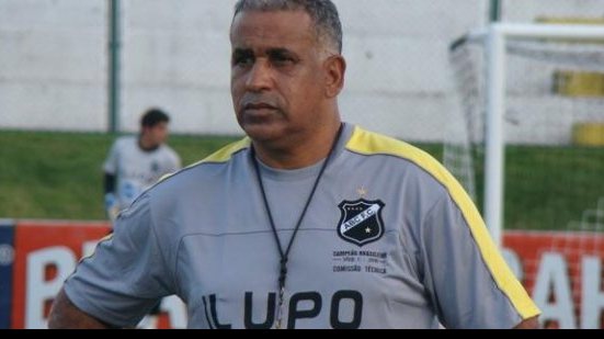 Imagem Técnico do ABC promove mudanças para enfrentar o Vitória