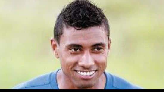 Imagem Kleberson comemora empate com o Flamengo