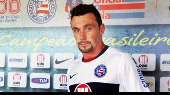 Imagem Cláudio Pitbull pode ser titular do Bahia contra o Fluminense