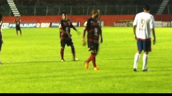 Imagem Vitória vence o Bahia de Feira e é vice-líder na Copa Governador