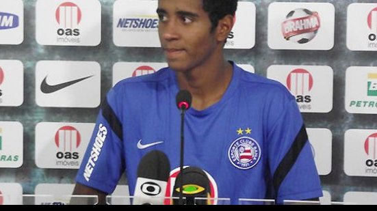 Imagem Presidente do Bahia esclarece história sobre possível venda de Gabriel