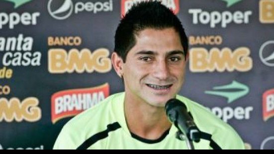 Imagem Atlético (MG) irá rescindir contrato com atacante "faltoso"