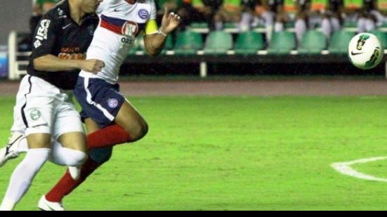 Imagem Bahia perde para o Coxa e volta a ficar ameaçado