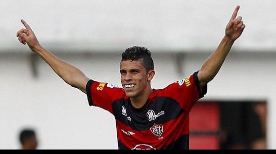 Imagem Carpegiani define substituto de Gabriel nesta segunda