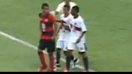 Imagem Briga generalizada tira brilho de competição realizada no Barradão