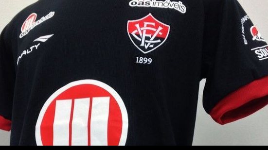 Imagem Marketing explica lançamento de nova camisa do Vitória