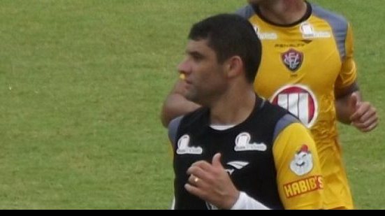 Imagem William admite não estar 100% fisicamente, mas vai pro jogo