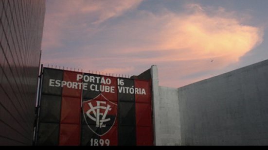 Imagem Com portões fechados Carpegiani busca time ideal para a 