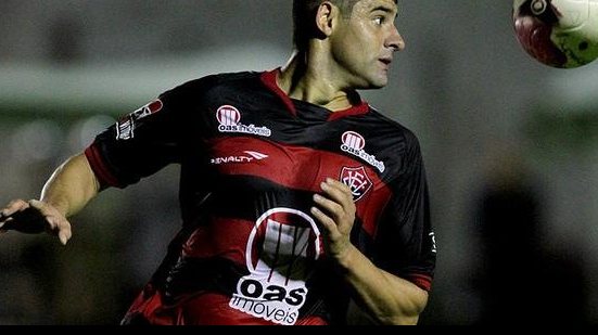 Imagem Atacante do Vitória é desfalque contra o CRB