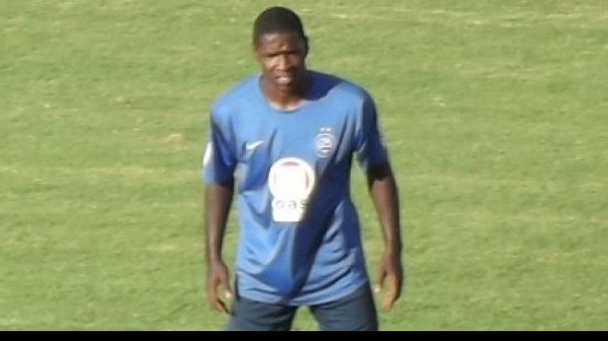 Imagem Victor Lemos treina como titular e pode ser a novidade no Bahia