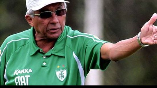 Imagem América/MG deve jogar com três atacantes contra o Vitória