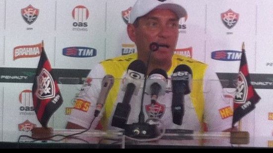 Imagem PC Gusmão quer voltar a Salvador com presente para torcida