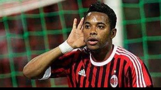 Imagem Jornal italiano revela possível retorno de Robinho ao Santos