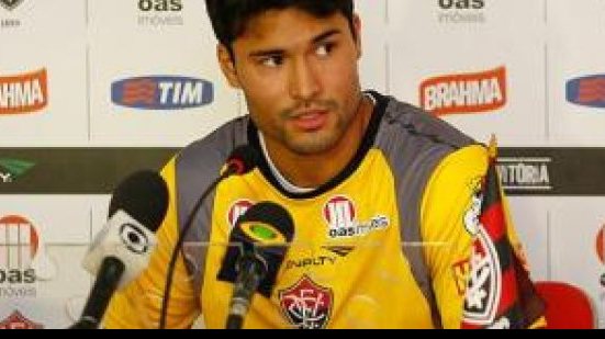 Imagem Pedro Ken está de volta ao Vitória após se recuperar de lesão