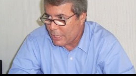 Imagem &quot;Vai dar tudo certo e o Bahia vai jogar na Fonte Nova&quot;, diz Rui Acioly