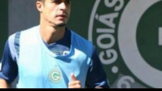 Imagem Ex-lateral do Vitória pode ir para o Cruzeiro em 2013