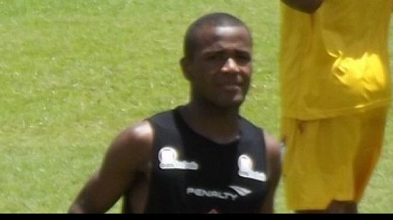 Imagem Willie e Pedro Ken são os destaques no treino do Vitória em Atibaia