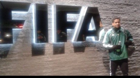 Imagem Assistente baiano é aprovado em testes da FIFA