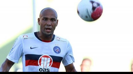 Imagem Souza destaca raça do Bahia no triunfo sobre a Ponte