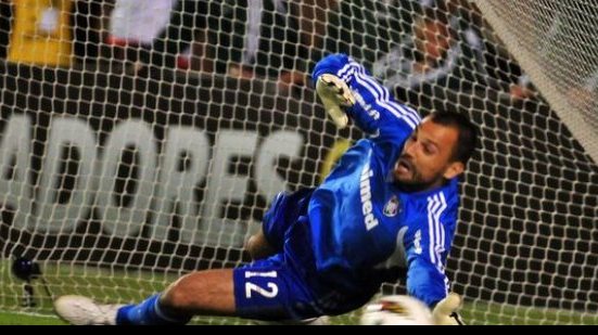Imagem Mano Menezes confirma Diego Cavalieri como titular da seleção
