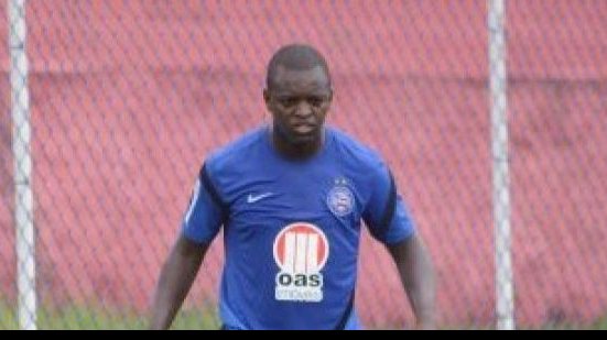 Imagem Jorginho comanda treino no Bahia e saca Jones do time titular