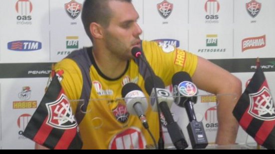 Imagem Chegada de goleiro ao Palmeiras pode facilitar permanência de Deola 