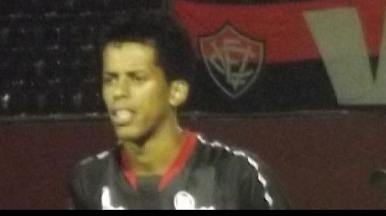 Imagem Josué elogia triunfo do Vitória sub-20 e opta em não criticar árbitro