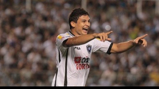 Imagem Botafogo vende Elkeson e Vitória tem direito a receber 5% do valor