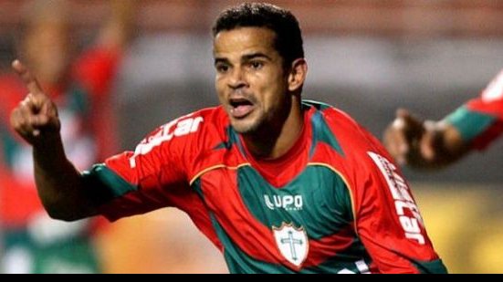 Imagem Atacante procurado pelo Vitória vai jogar no Qatar