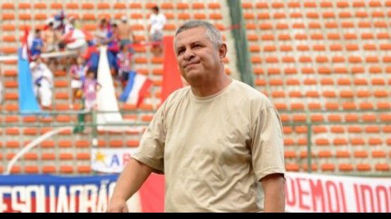 Imagem Arnaldo Lira sobre 2013: &quot;não vamos cometer os mesmos erros&quot;