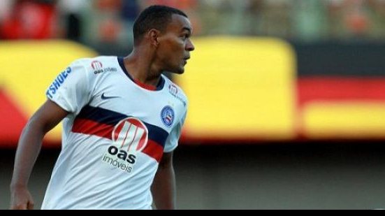 Imagem Diones renova com o Bahia por mais duas temporadas