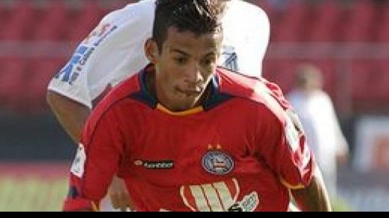 Imagem Bahia transforma Vander em &quot;deficiente técnico&quot; após valorizar o passe