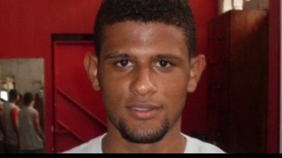 Imagem Feirense confirma empréstimo do zagueiro Alyson ao América (RN)