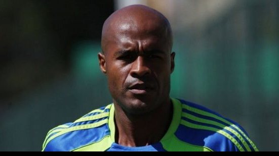 Imagem Marcos Assunção deixa o Palmeiras e revela salários atrasados