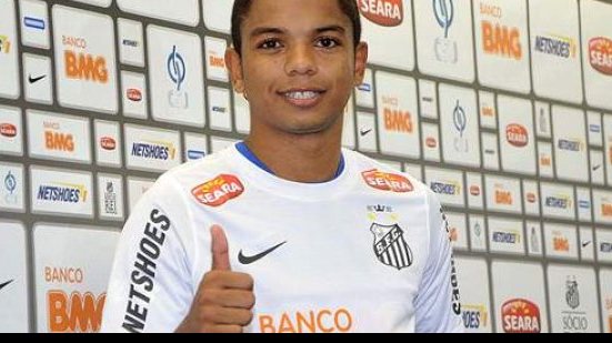 Imagem David Braz chega ao Vitória após não ser aprovado no Santos