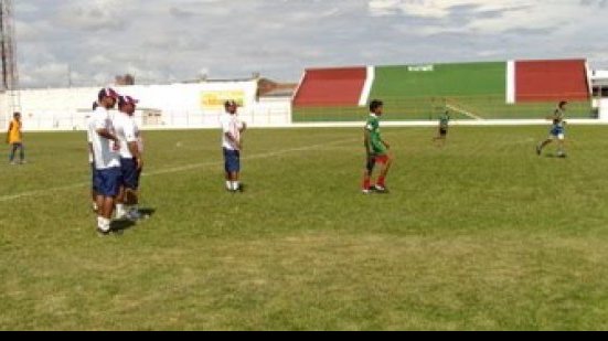 Imagem FBF aprova laudos dos estádios que vão receber jogos do Baiano