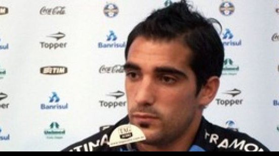 Imagem Herrera fica distante do Vitória; Escudero segue negociando