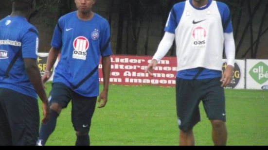Imagem Com nova formação, Jorginho comandou coletivo no Fazendão